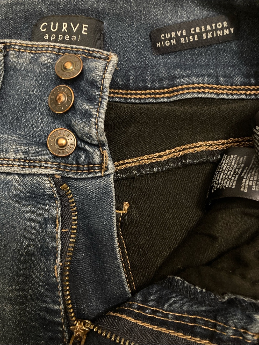 Curve Appeal 2 pairs of Women’s Petite Jeans Blue and Black Size:2/26 - Picture 2 of 11